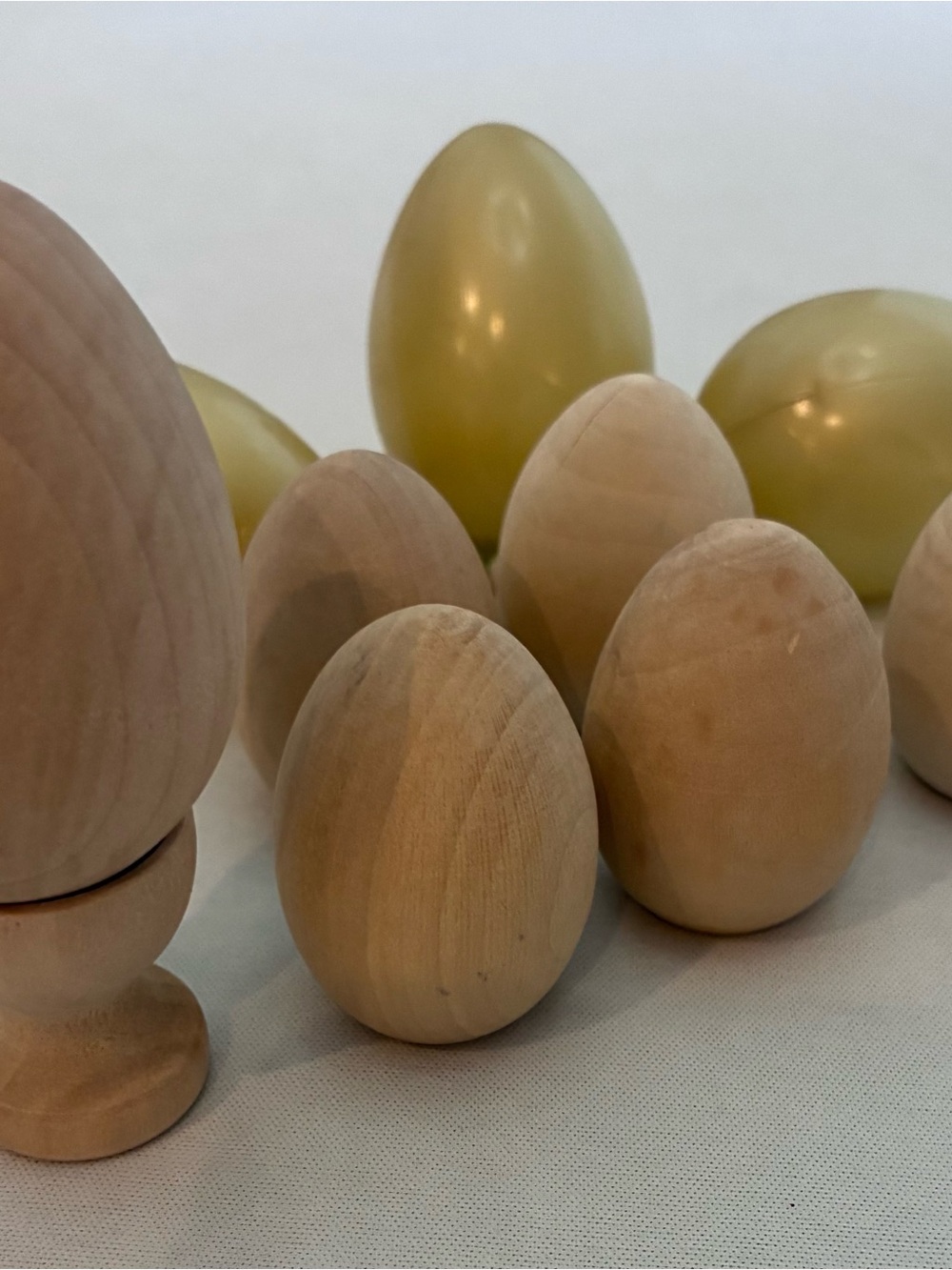 Easter Craft Lot – Wooden Eggs, Gold Plastic Eggs, Carrot Bags & More